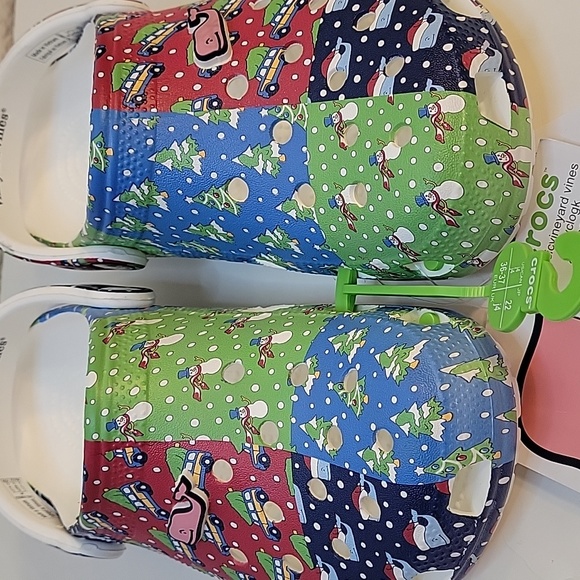 CROCS x Vineyard Vines HOLIDAY CHRISTMAS PATCHWORK CLOGS Size J4 - Picture 3 of 16